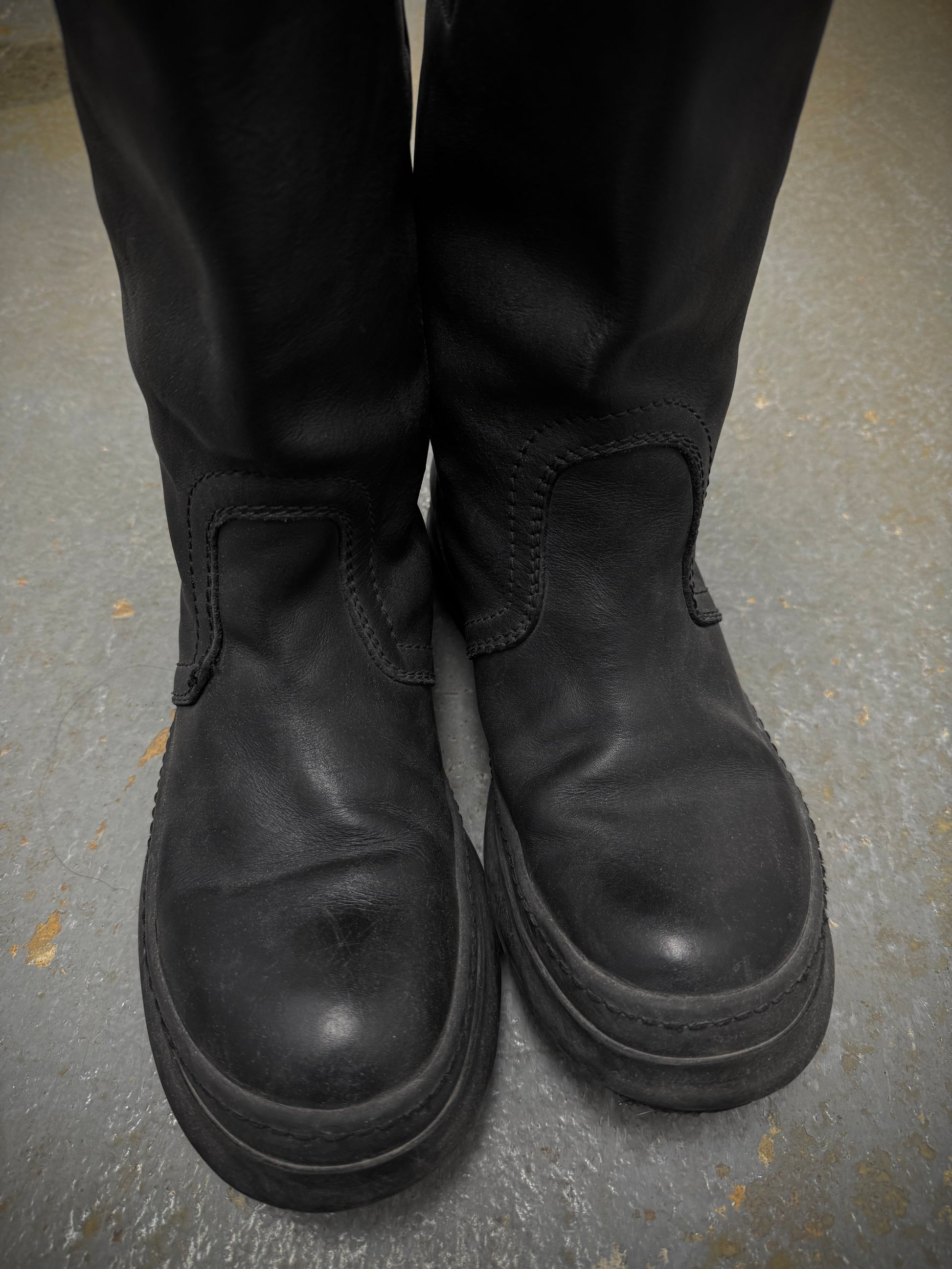 Rick Owens AW05 "MOOG" Pull-Tab Engineer Sneaker Boots detail | DRIEW GARMENTS