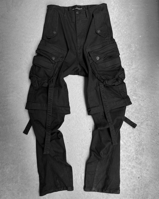 Julius_7 AW22-23 "_PERMANENT" Double Layered Twisted Gas-Mask Cargo Pants