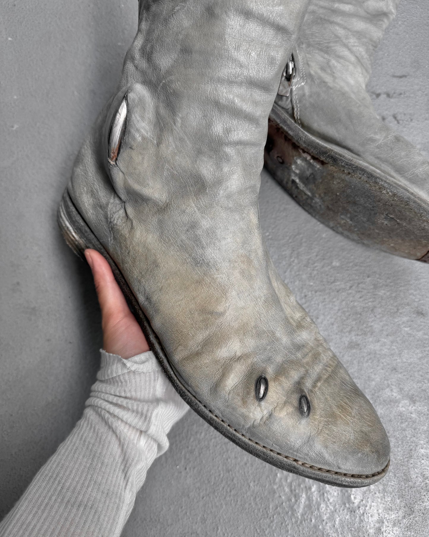 Carol Christian Poell ‘AM/2687P ROOMS-PTC’ Object-dyed Kangaroo Leather Titanium Prosthetic Tornado Zip Boots