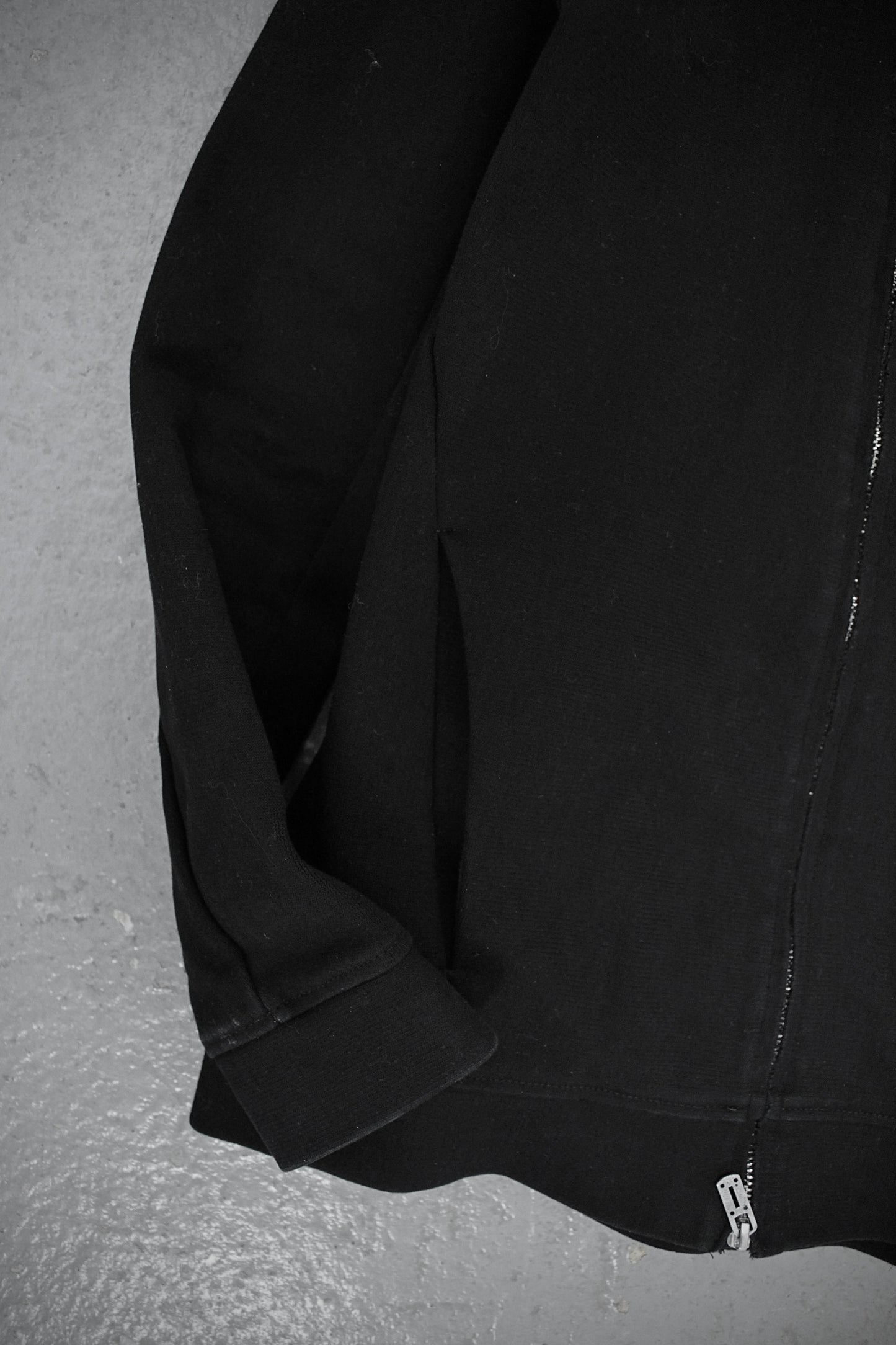 D.HYGEN AW18-19 Heavy Cotton Jersey Expandable Zip Hoodie detail | DRIEW GARMENTS
