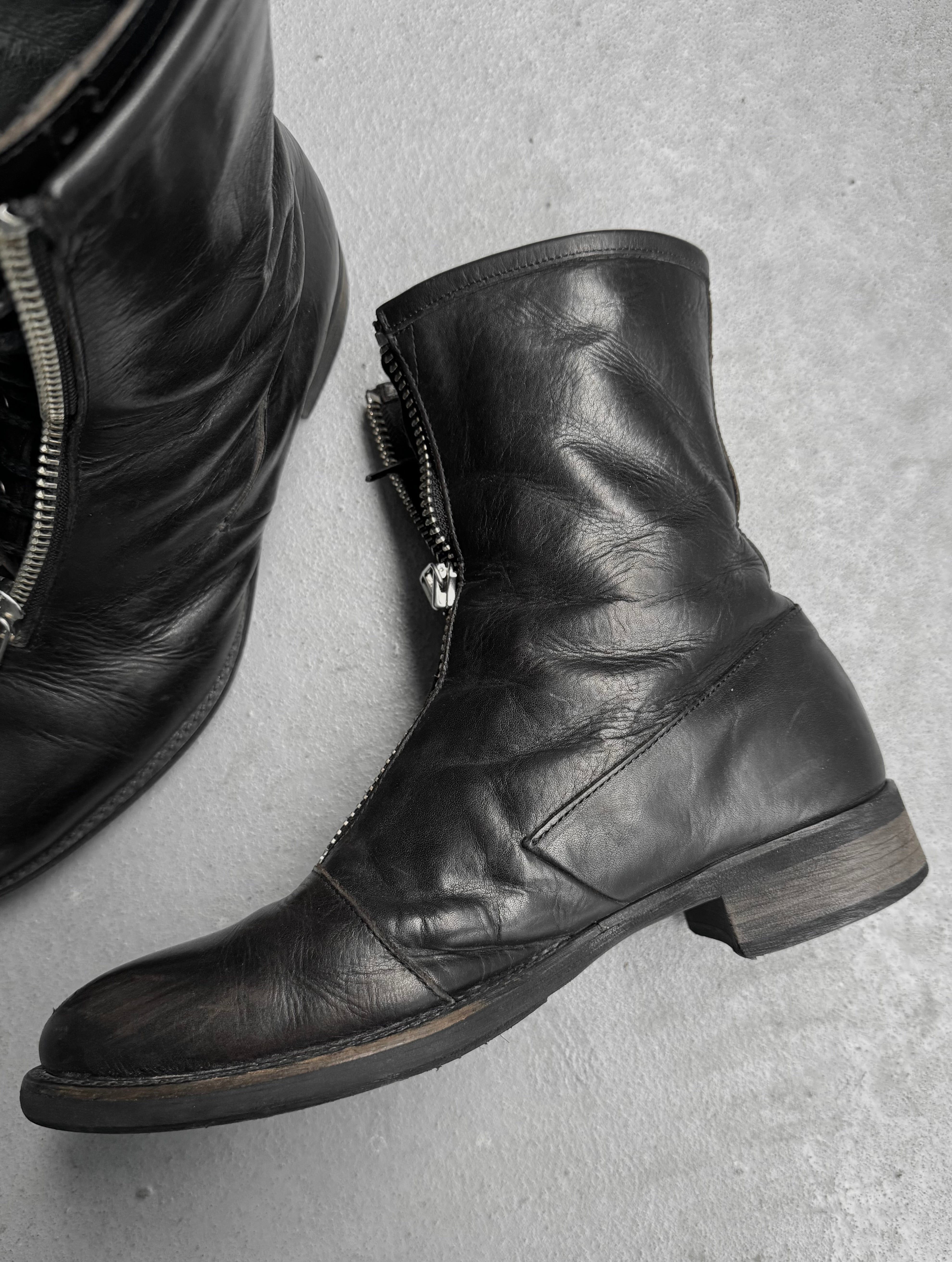 alfredoBANNISTER Double Layered Front Zip Boots | DRIEW