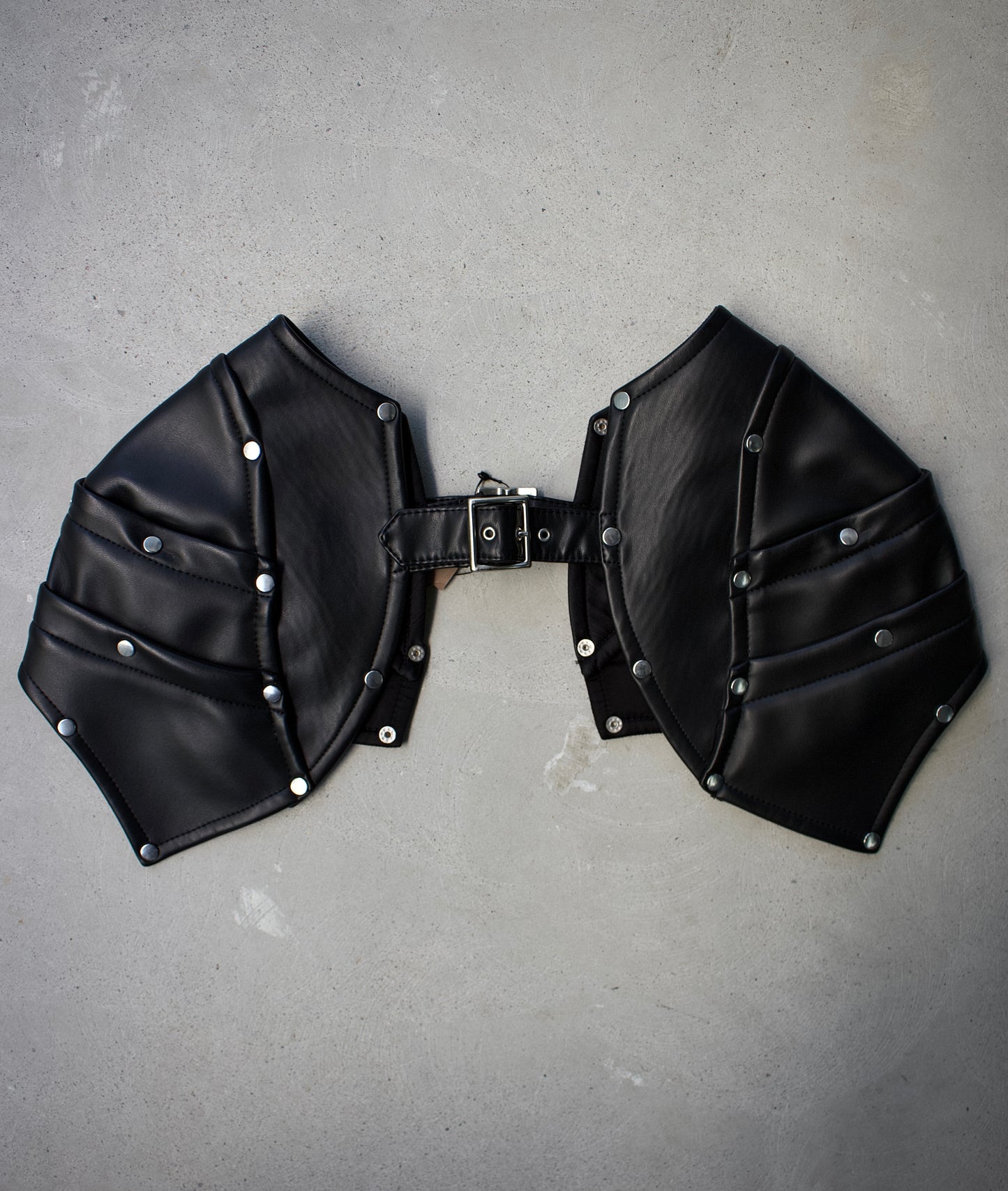COMME des GARÇONS HOMME PLUS AW16 “Armor of Peace” Belted Leather Armoured Panel Shoulder Pads