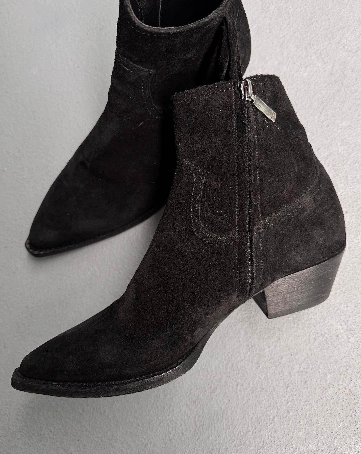 Saint Laurent Paris Western Tassels ‘Lukas’ Suede Boots