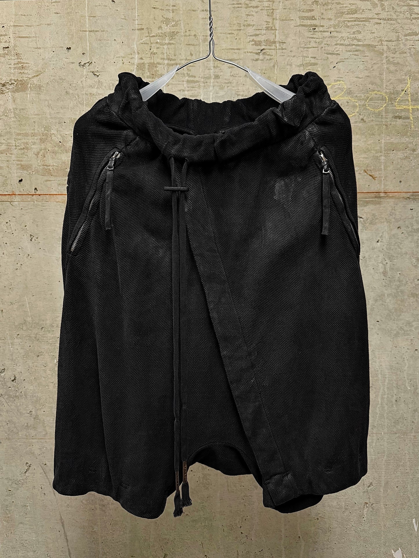 Boris Bidjan Saberi SS17 ‘P15-F0503M’ Object-dyed Vinyl Processed Military Drop-crotch Shorts