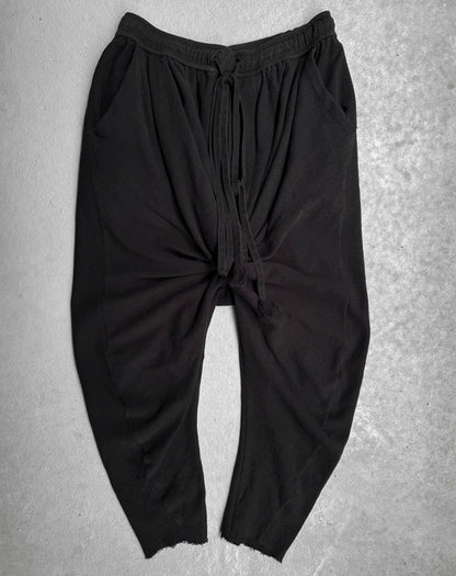 Julius_7 SS20 “Afangar;” Draped Drawstring Cropped Pants