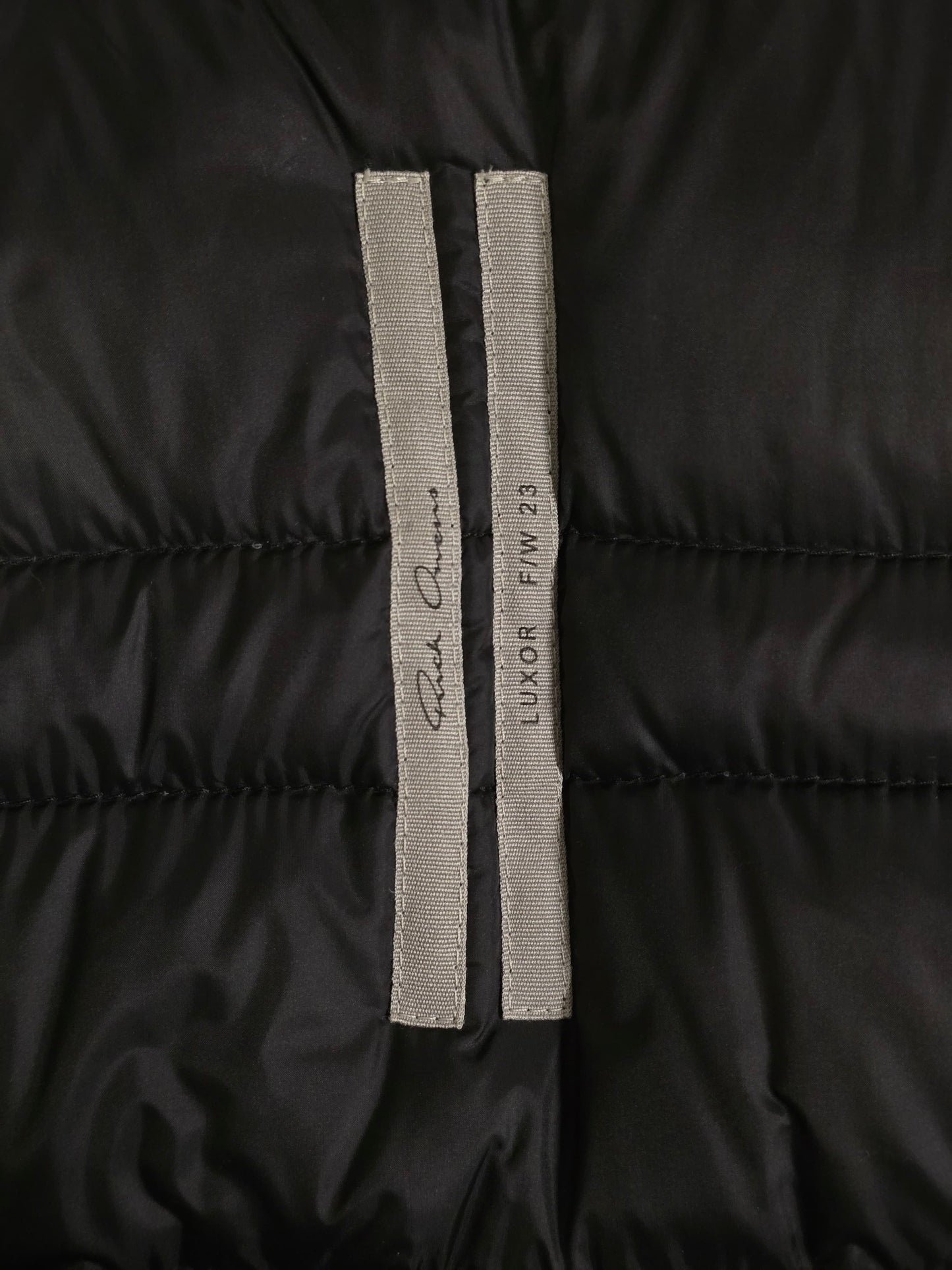 Rick Owens AW23 "LUXOR" PEARL ACID DEGRADE Jumbo Peter Flight Padded Denim Jacket