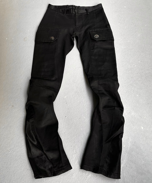 Julius_7 AW08 “Insanity In Industrial Inc. #2” Gas Mask Cargo Spiral Flare Pants