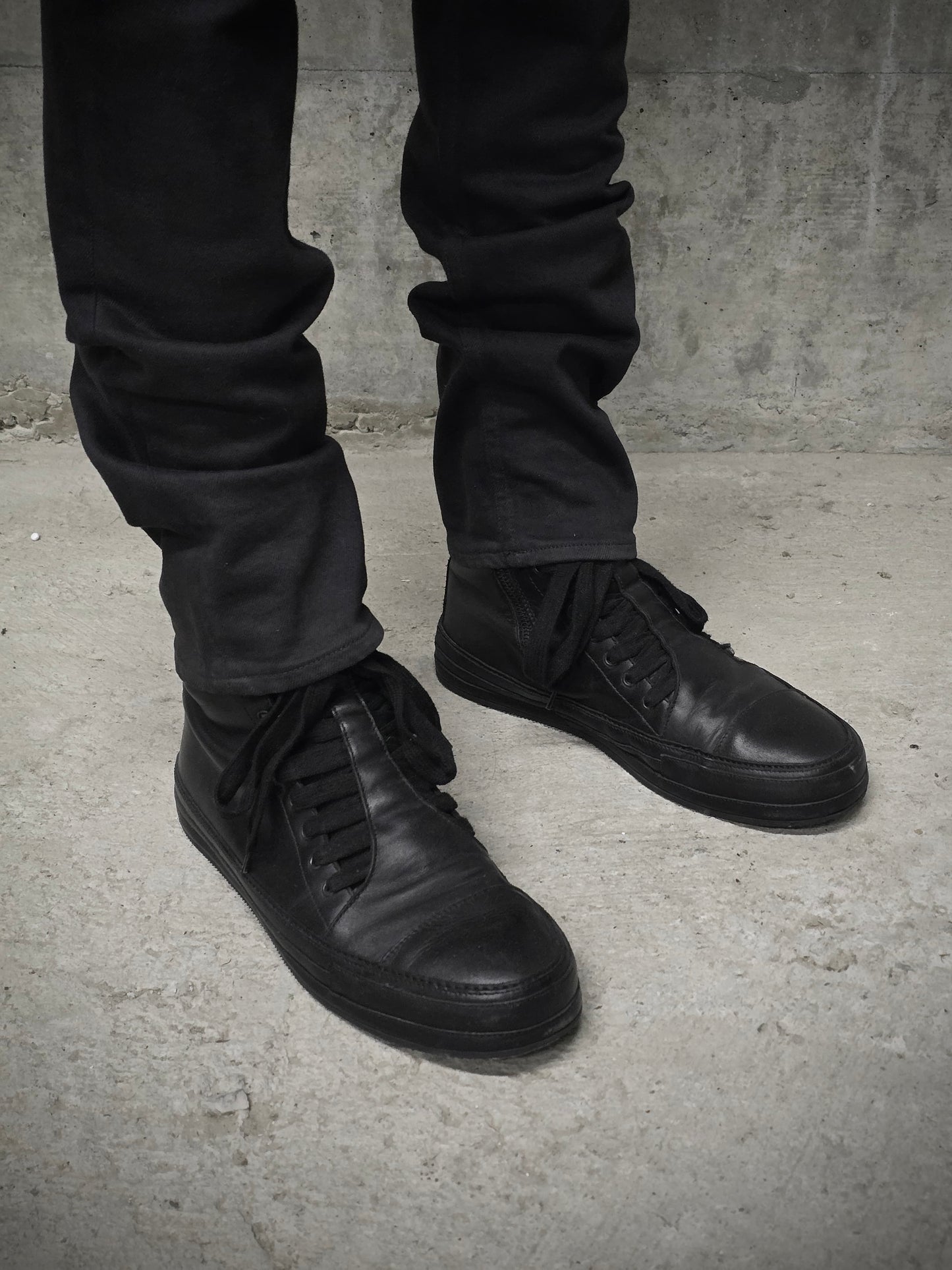 Ann Demeulemeester "Roccia" Black High-top Leather Sneakers