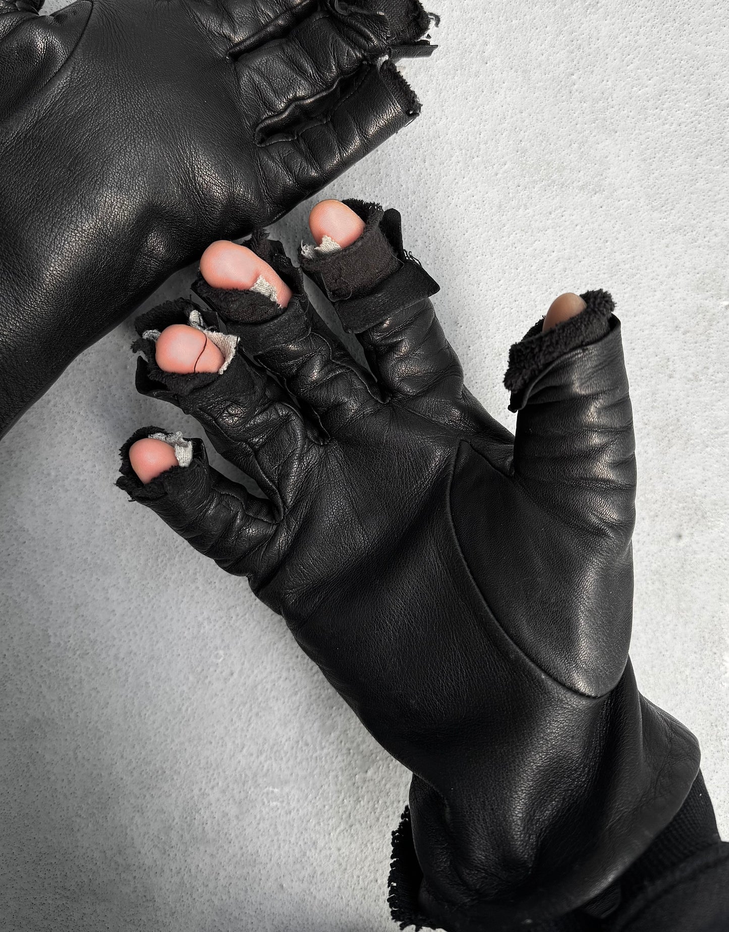 HYBRID AW22 “Order; Chaos. [If I Cut My Hair California Will Sink]” Black Bateman Leather Gloves