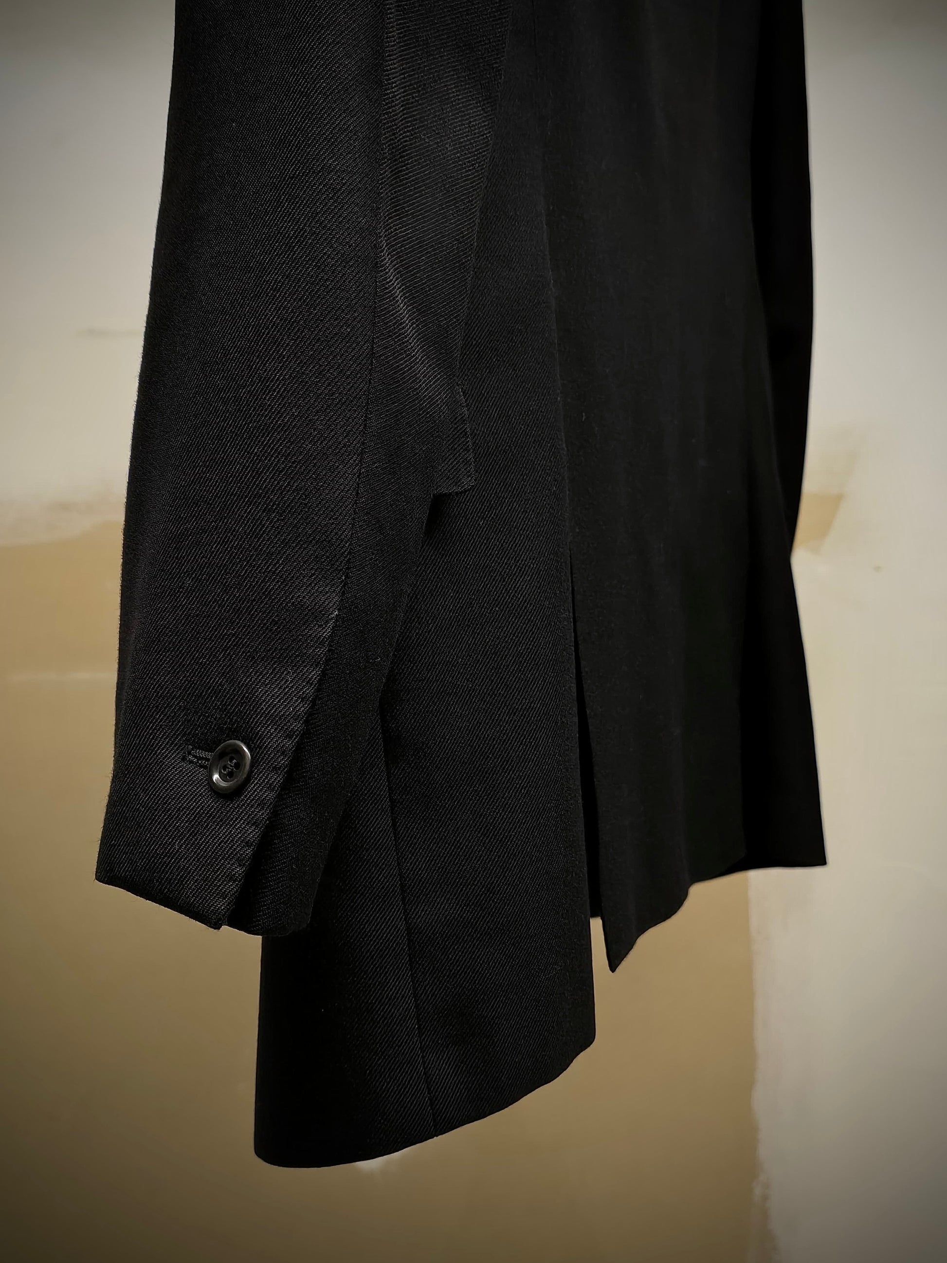 Carol Christian Poell AW96-97 Classic Notched Lapel Blazer detail | DRIEW GARMENTS