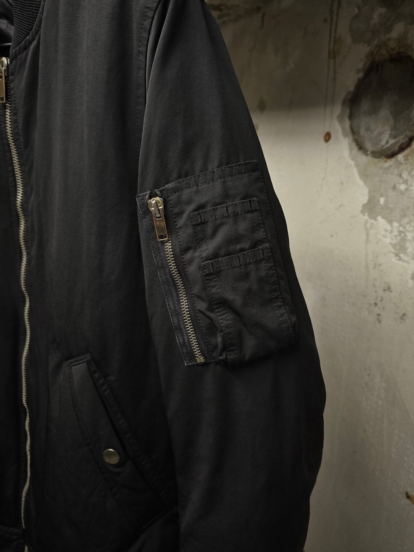 Rick Owens AW13 "PLINTH" Down Filled MA-1 Bomber Jacket detail | DRIEW GARMENTS