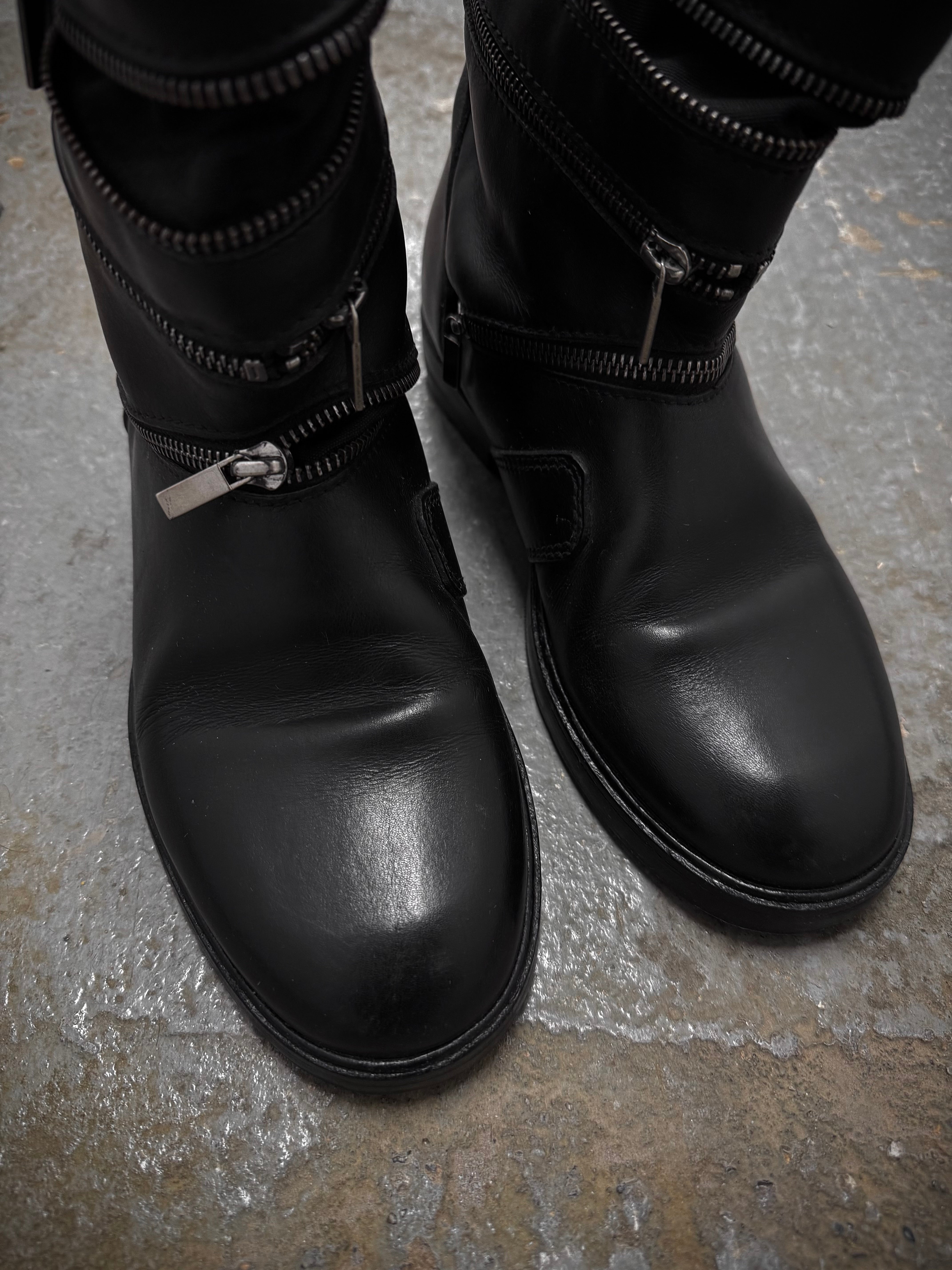 Raf Simons AW06-07 Accordion Multi-Zip Leather Boots | DRIEW