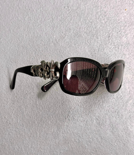 4753DE89-6ADE-4E21-AEF6-