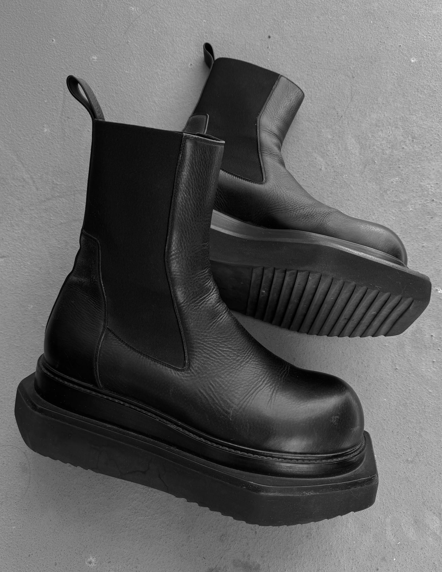 Rick Owens SS22 "FOGACHINE" Beatle Tubro Cyclops Chelsea Leather Boots