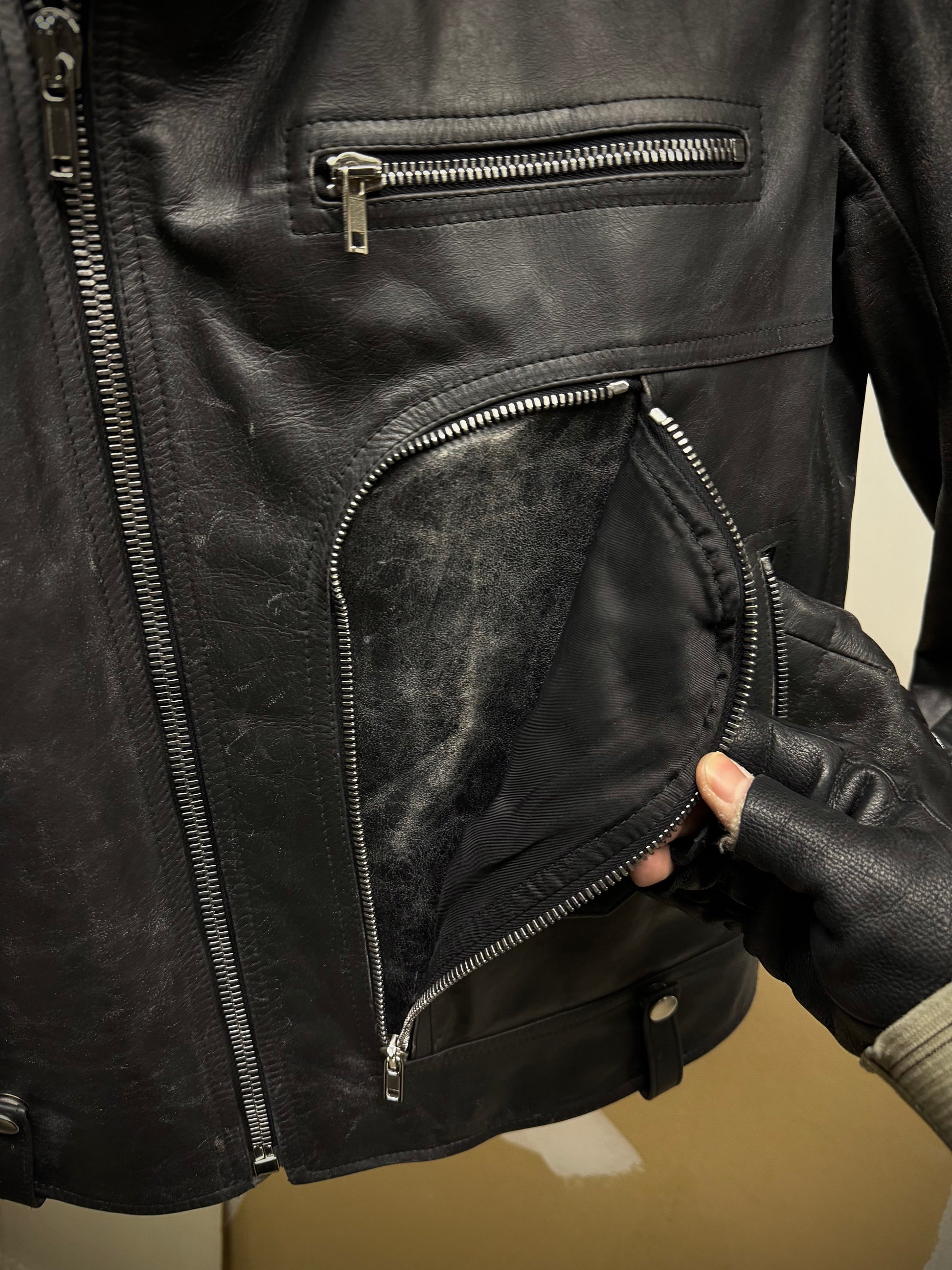 Rick Owens SS25 "HOLLYWOOD" Bauhaus Stooges Calf Leather Jacket detail | DRIEW GARMENTS