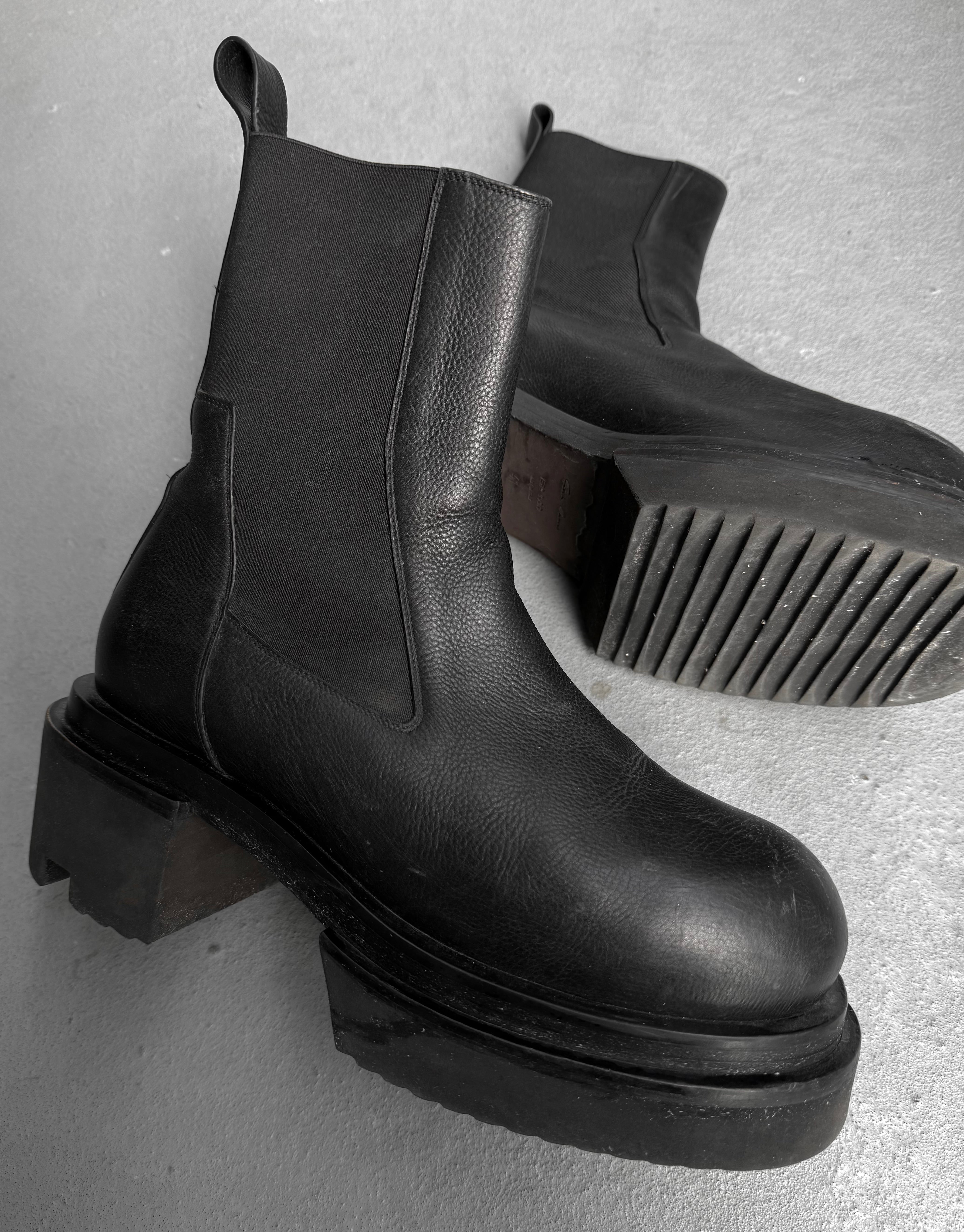 Rick Owens AW22 “STROBE” Beatle Bogun Chelsea Boots – DRIEW