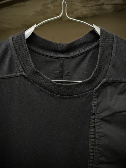 Rick Owens DRKSHDW AW16 "MASTODON" Velcro Pocket Level T-shirt detail | DRIEW GARMENTS