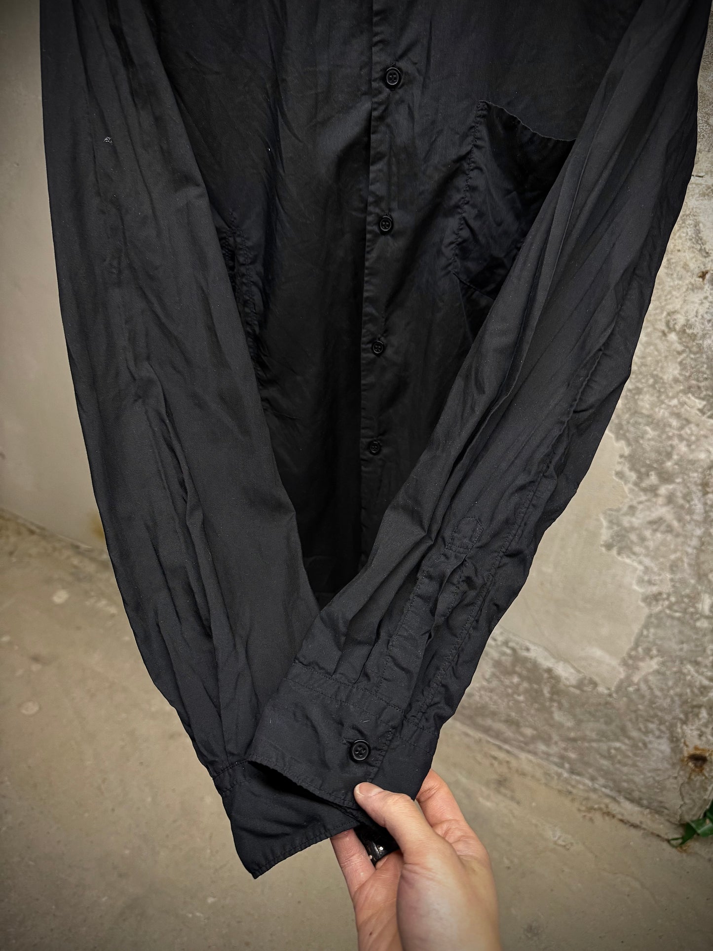 COMME des GARÇONS BLACK COMME des GARÇONS SS19 Distressed Side Cut-Out Shirt detail | DRIEW GARMENTS