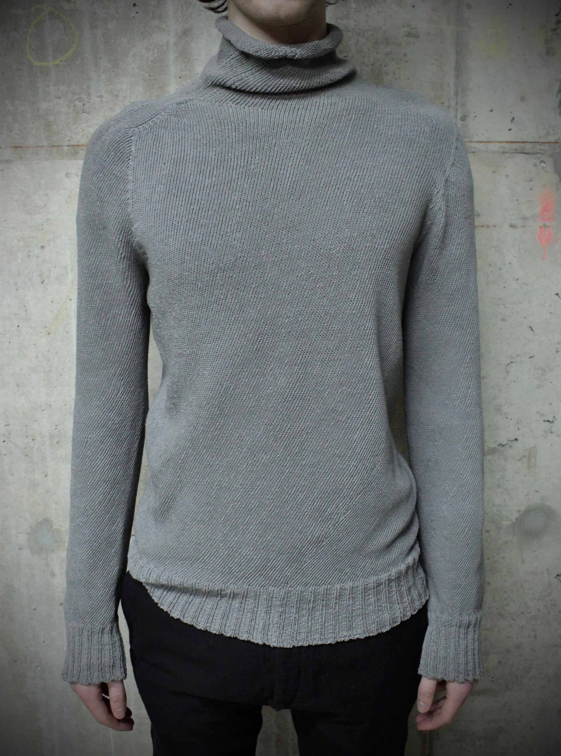 Carol Christian Poell 2010 ‘KM/2630-IN PENTASIR/4' Seamless High Neck Sweater detail | DRIEW GARMENTS