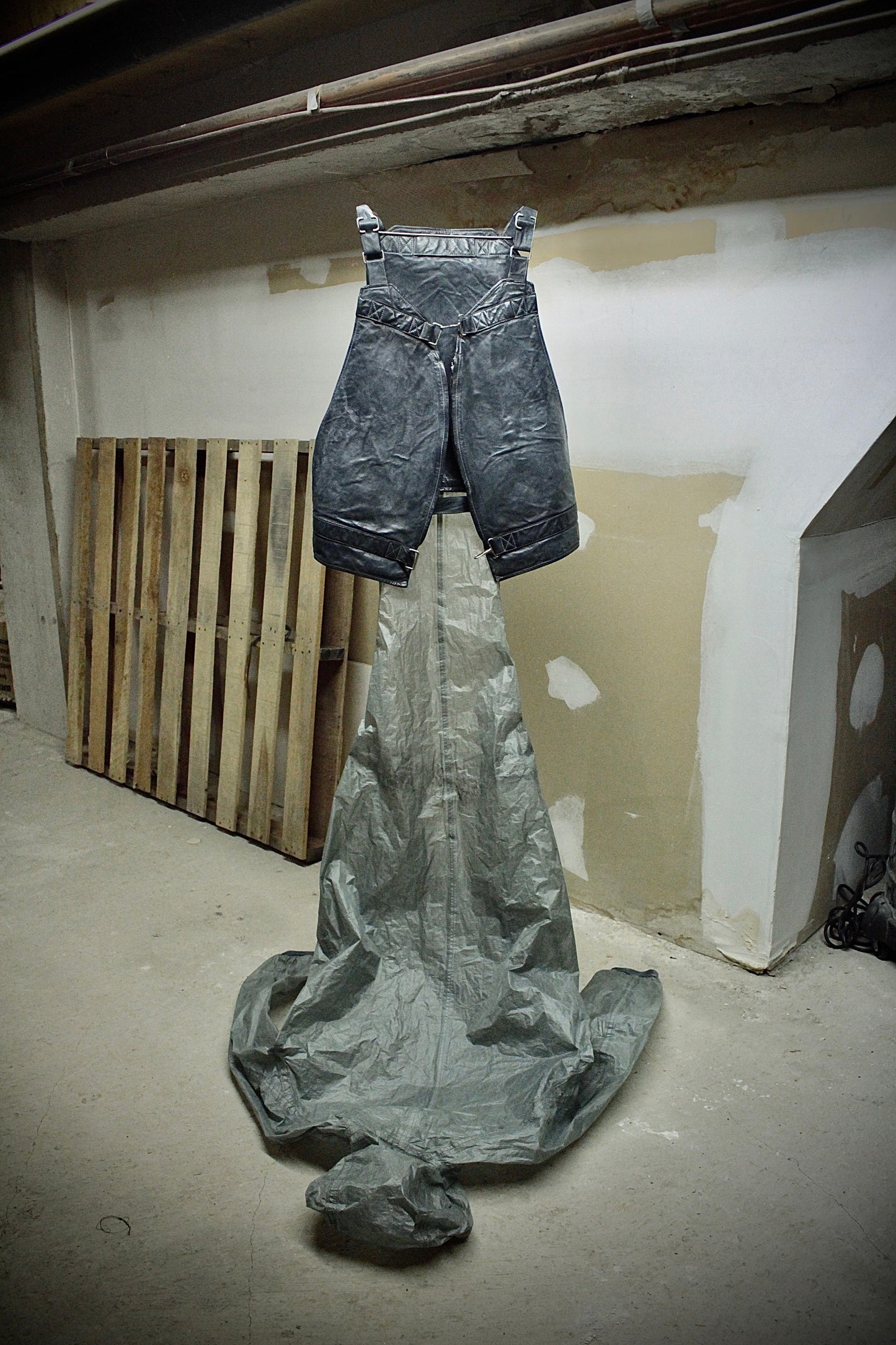 Carol Christian Poell 'VM/2423 ROOMS-PTC/29' Object-dyed Kangaroo Leather Parachute Vest Bag