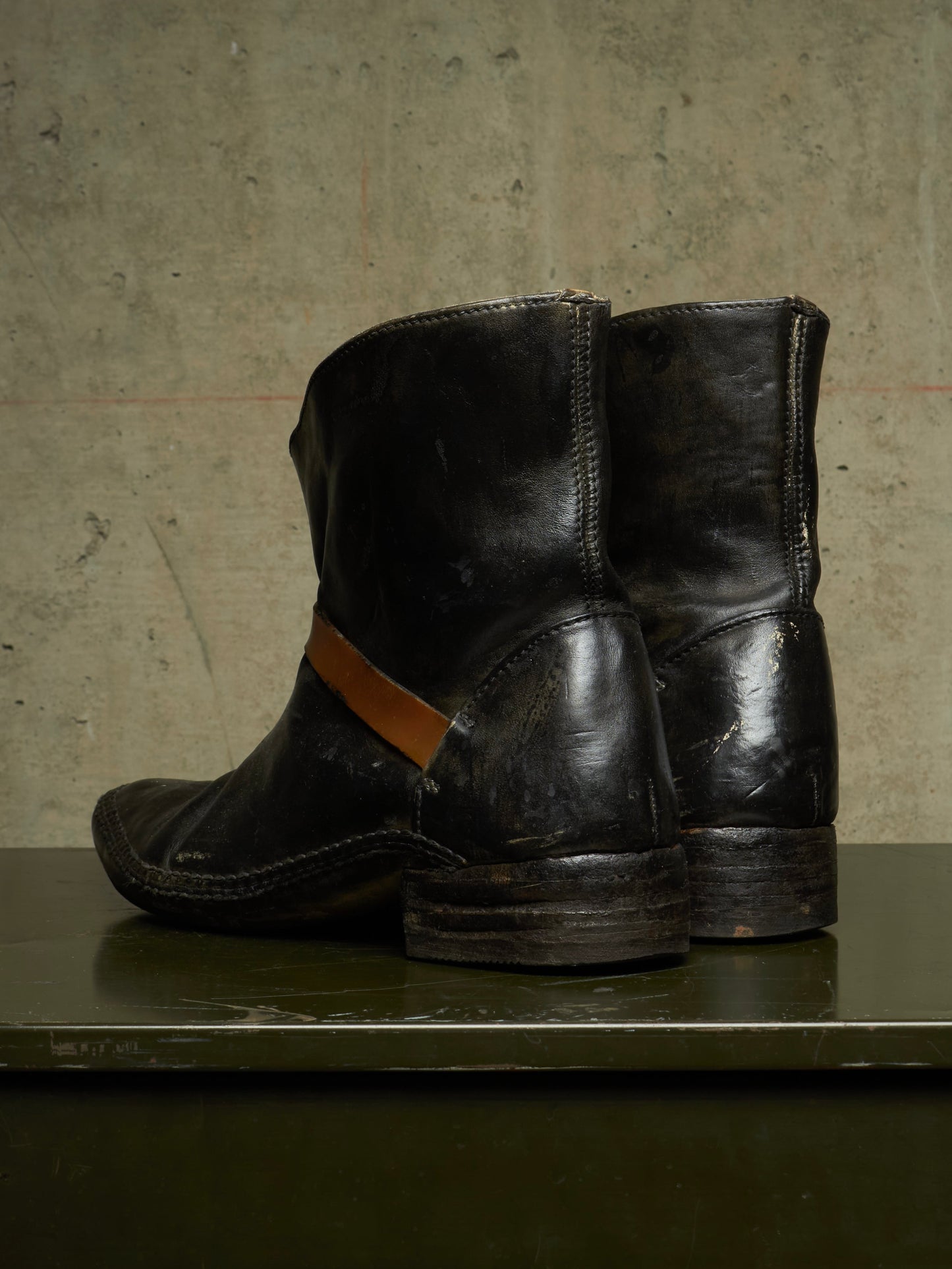 Carol Christian Poell SS08 "Off-Scene" 'AM/2411 BUC-PTC/1' Horse Leather Rubber Band Boots