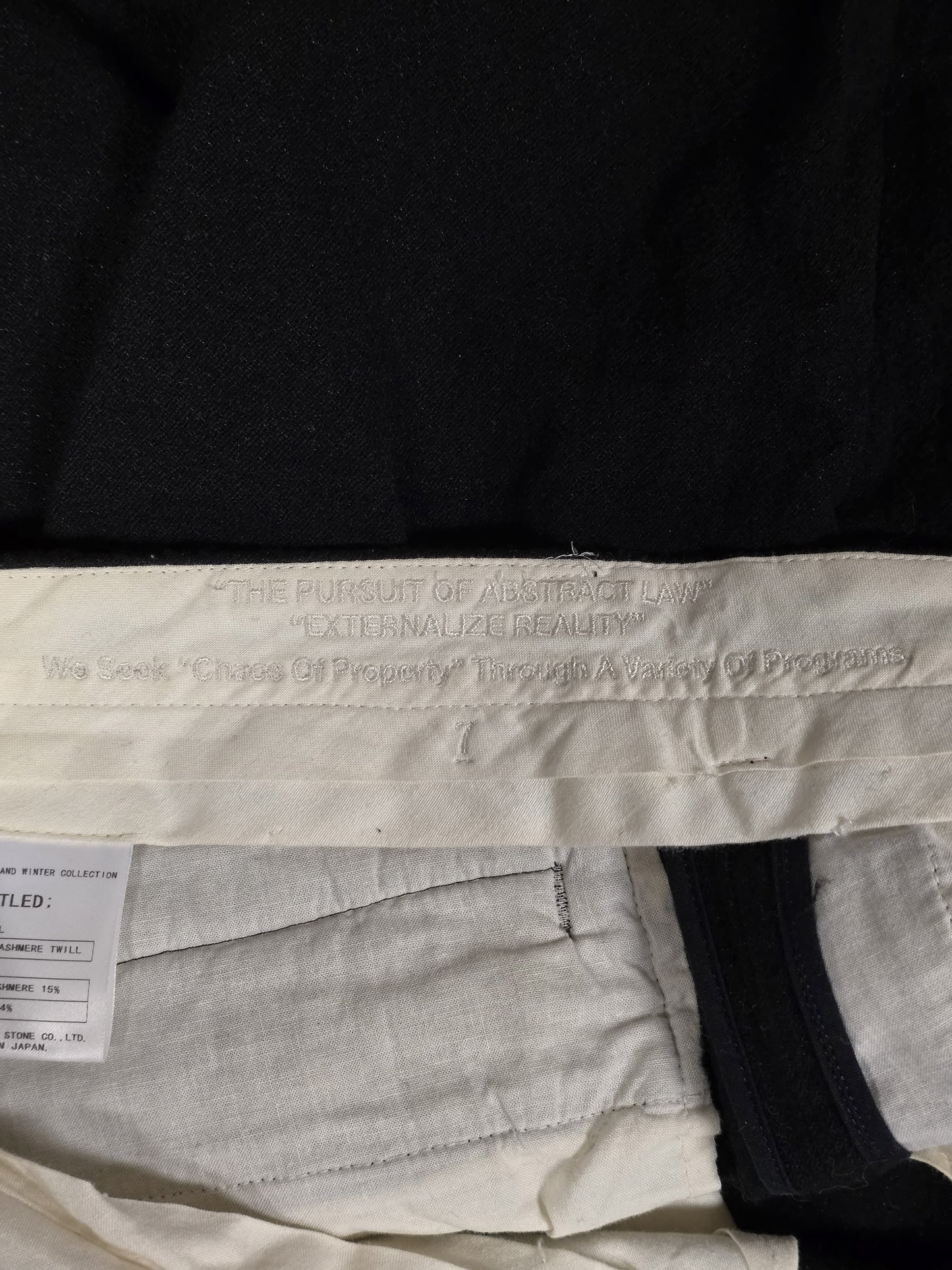 Julius_7 AW07 "UNTITLED;" Metalic Wool Double Layer Shorts Leggings