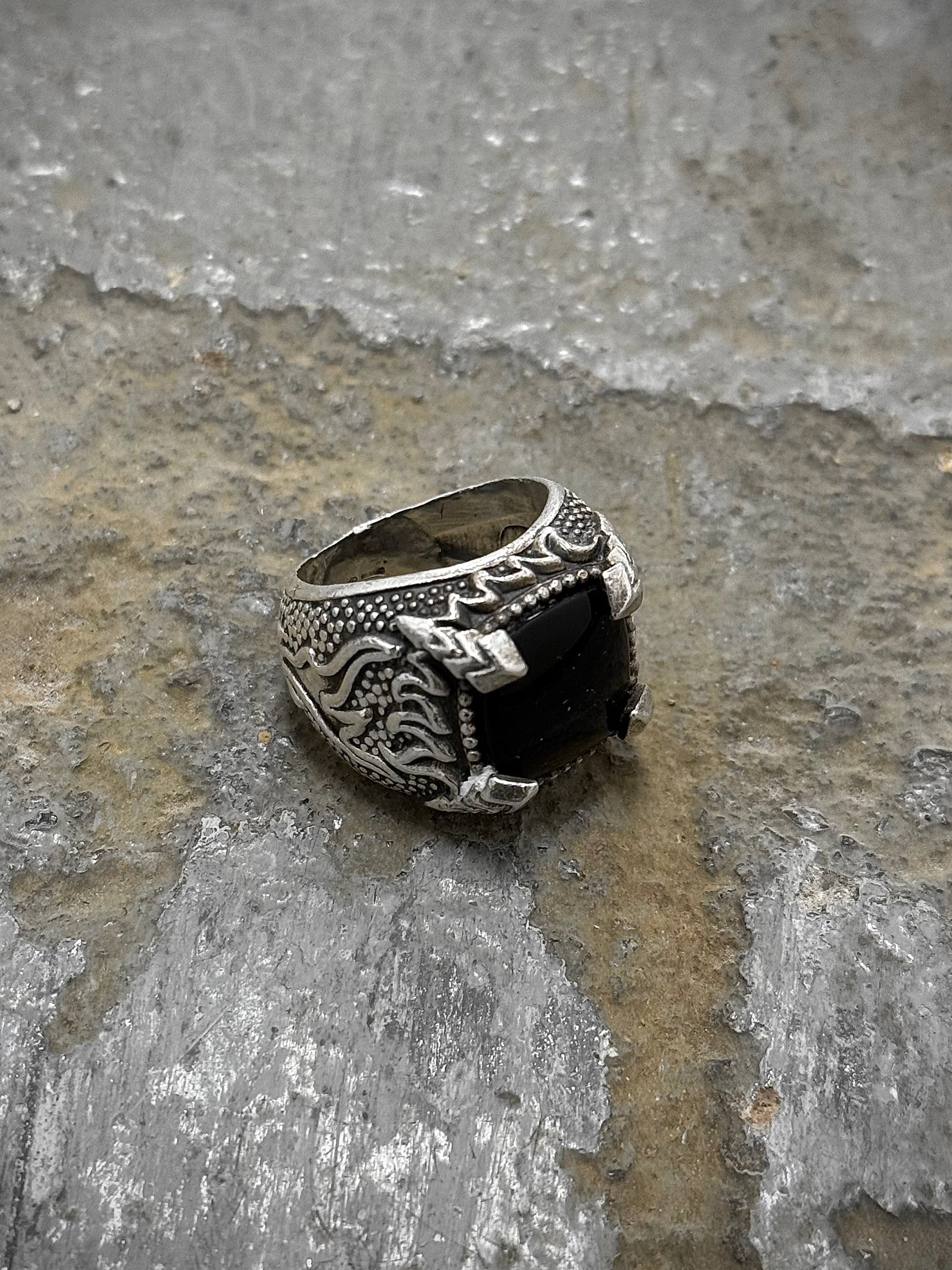 Emanuele Bicocchi Ring .925 Silver Square Onyx Arrow Signet Ring | Archive Fashion Toronto