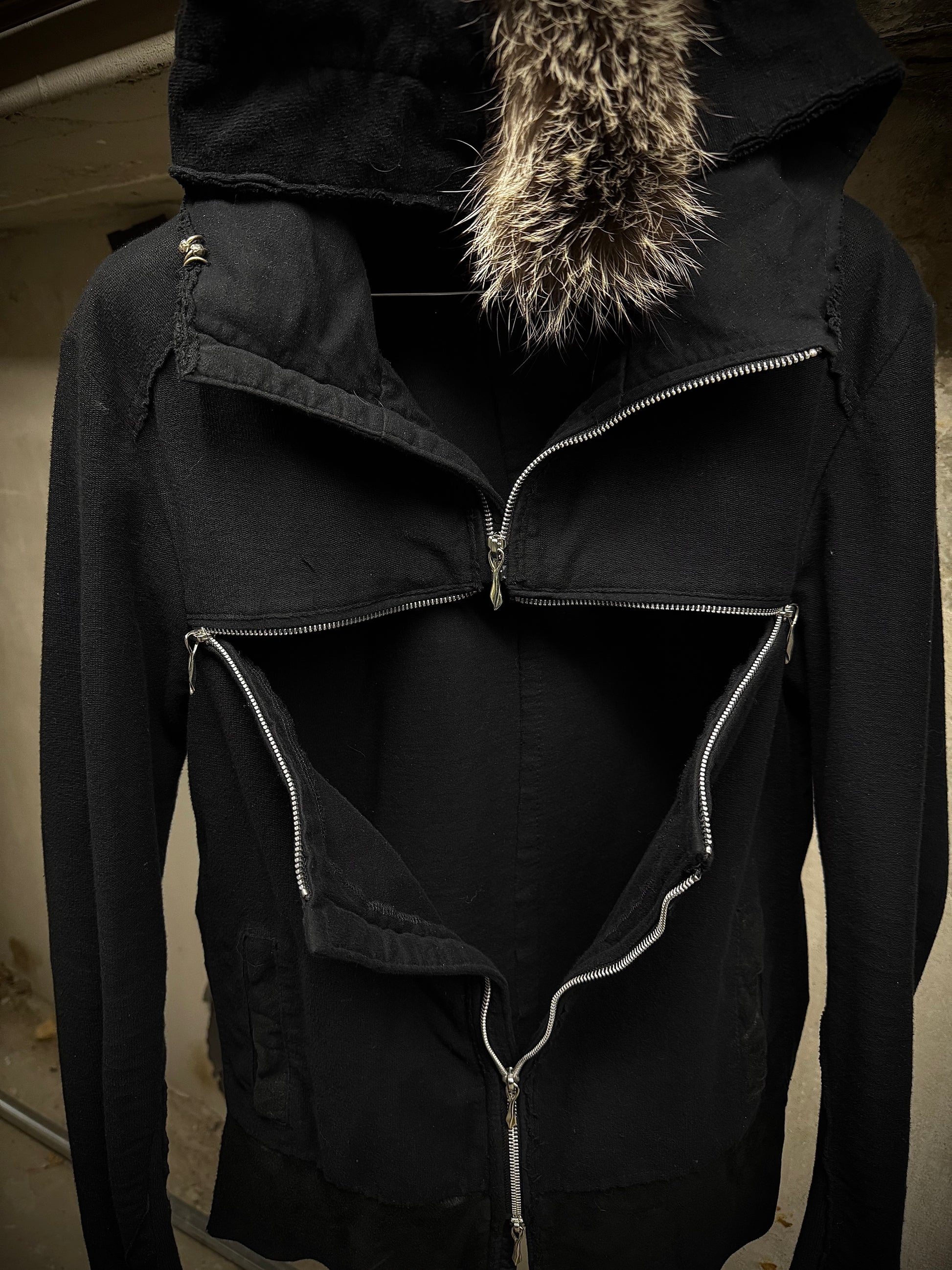 14thAddiction Mohawk Custom Distressed Sheepskin Leather Cross-zip Hoodie detail | DRIEW GARMENTS