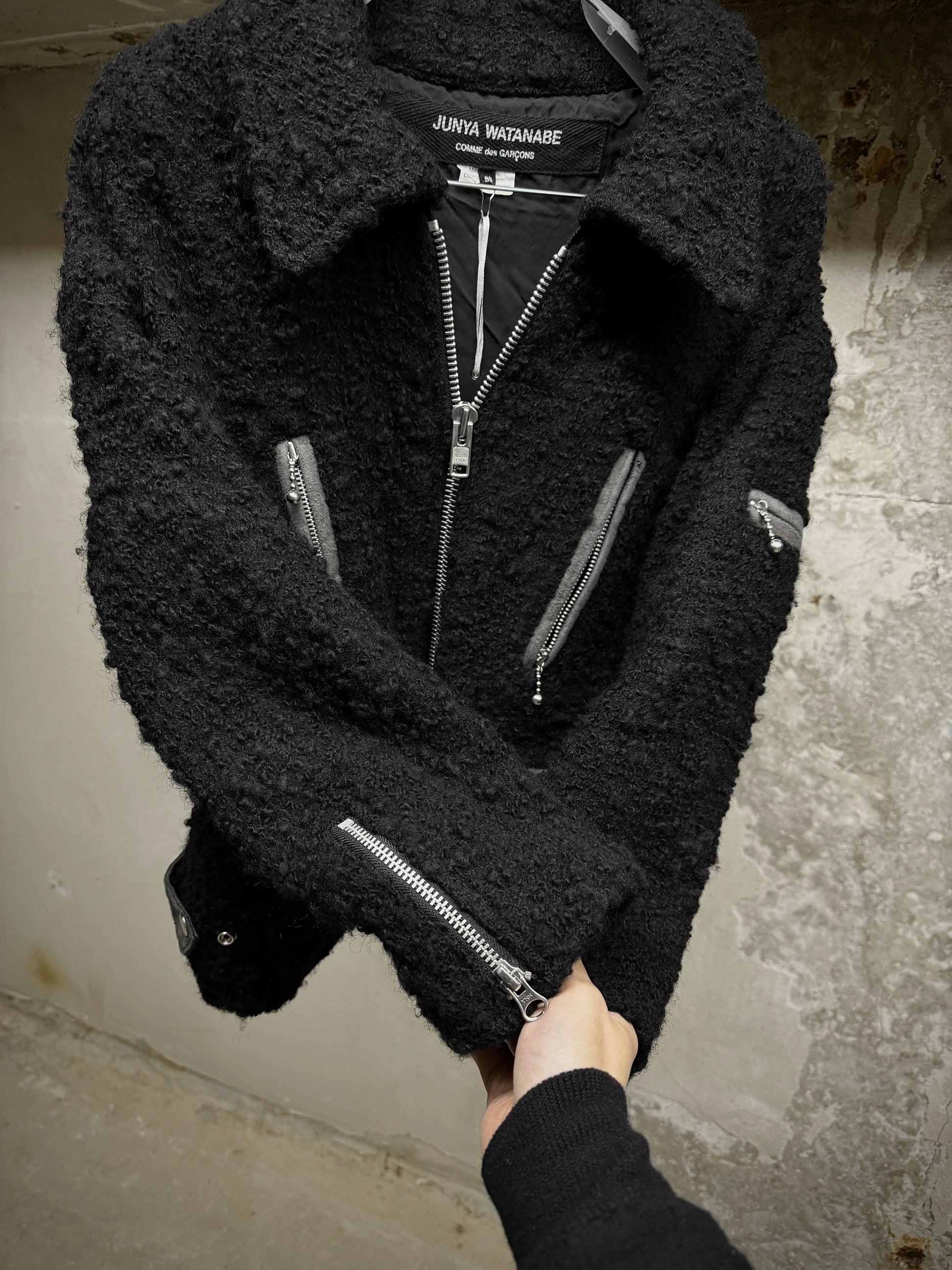 Junya Watanabe AW07 Black Wool Multi-zip Shearling Rider Jacket detail | DRIEW GARMENTS