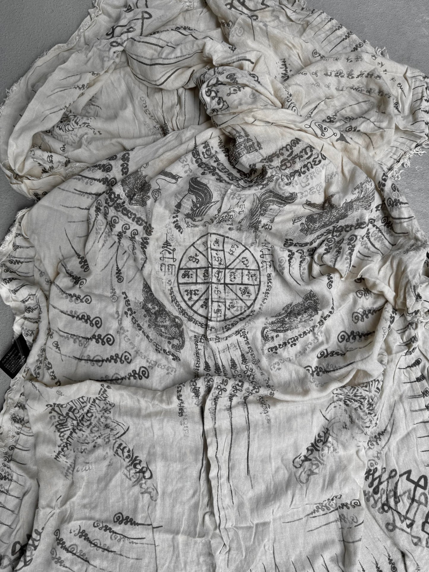14thAddiction Early 2010’s Tribal Print Frayed Scarf