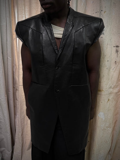 Rick Owens SS22 "FOGACHINE" Jumbo Tatlin Sleeveless Calf Leather Blazer detail | DRIEW GARMENTS