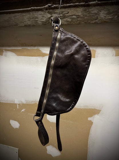 GUIDI ‘Q10M’ Brown Full-grain Horse Leather Shoulder Bag