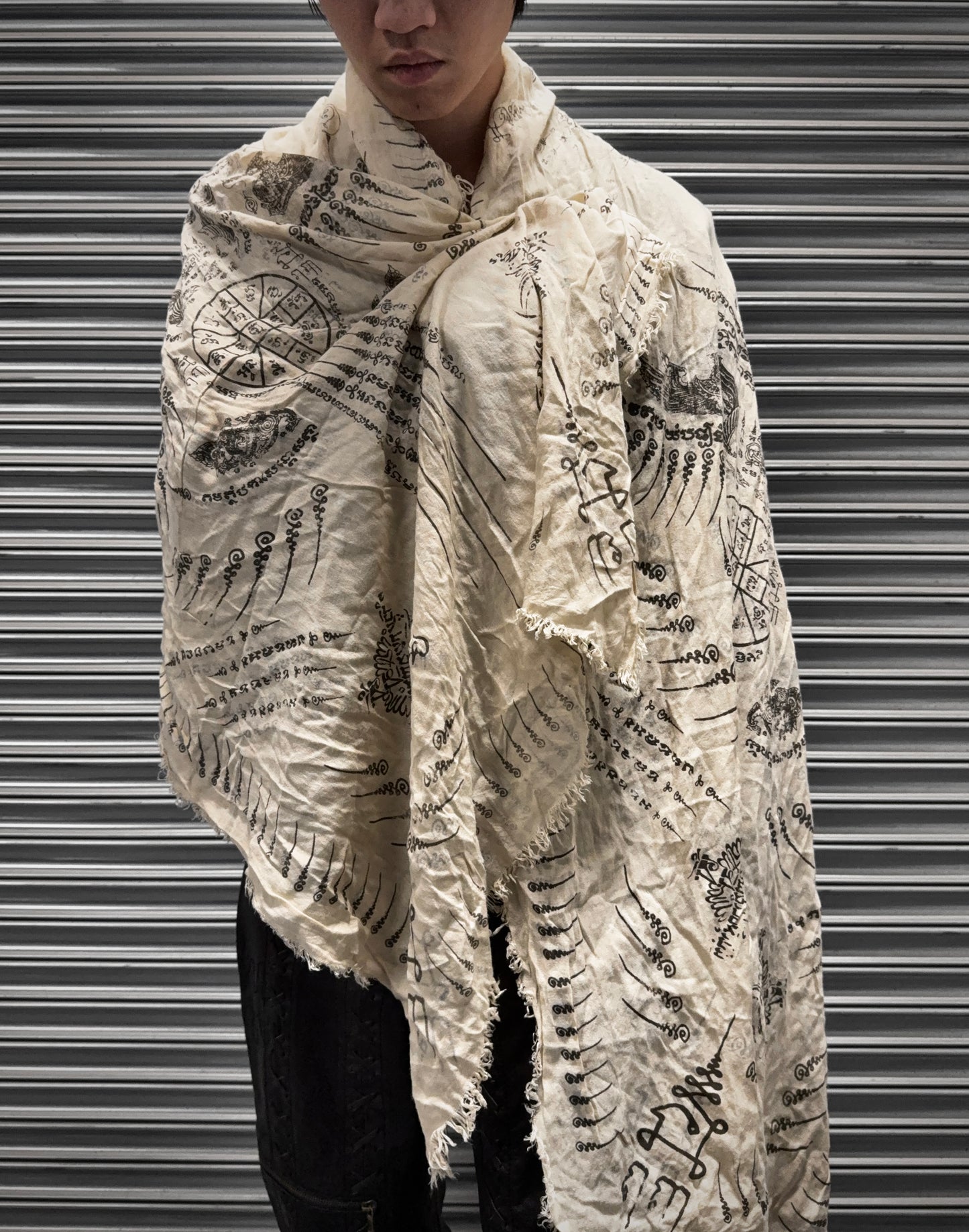 14thAddiction Early 2010’s Tribal Print Frayed Scarf
