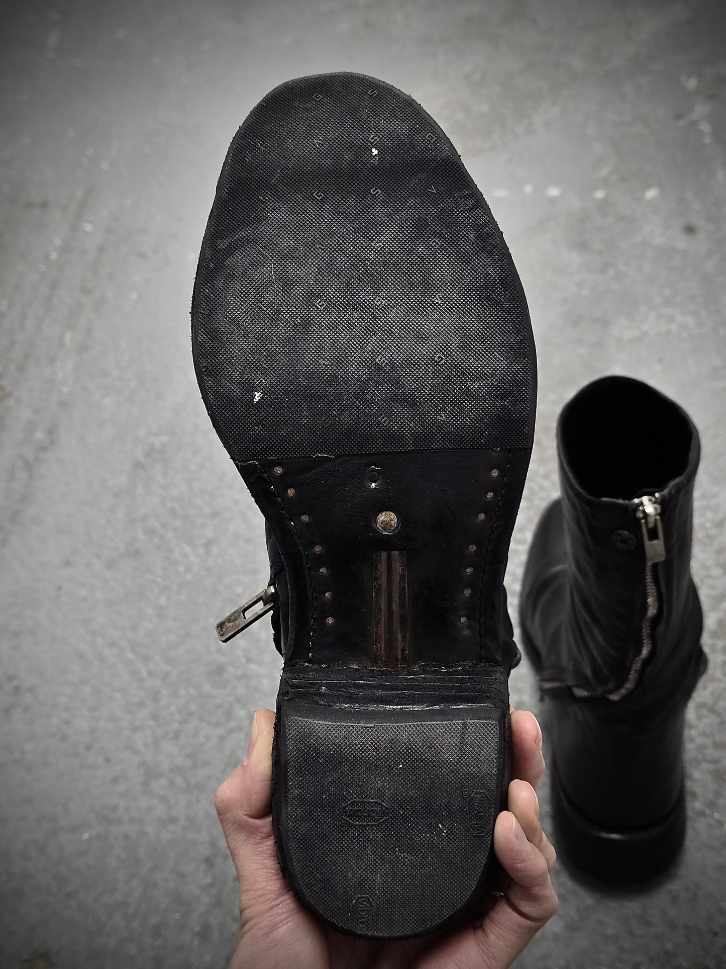 Carol Christian Poell 'AM/2687P CORS-PTC/010' Horse Leather Titanium Prosthetic Tornado Zip Boots detail | DRIEW GARMENTS