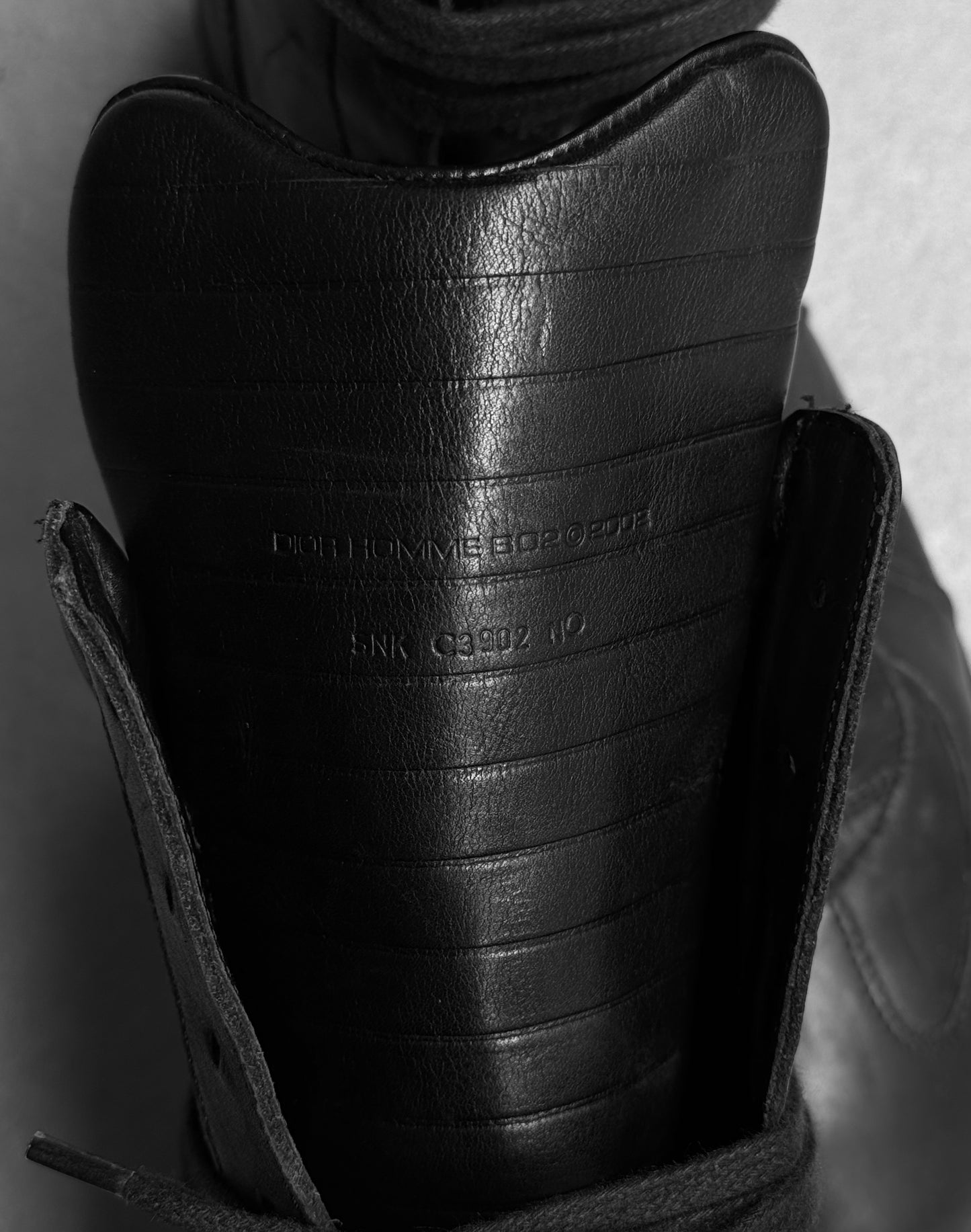 DIOR HOMME by Hedi Slimane AW03-04 “LUSTER” Leather Boxing High-top Sneakers