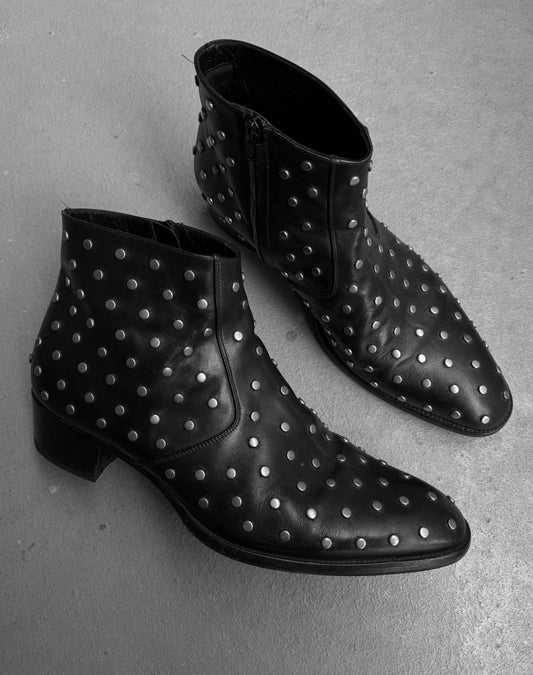 Saint Laurent Paris AW14 Studded Calfskin Leather Wyatt Chelsea Boots