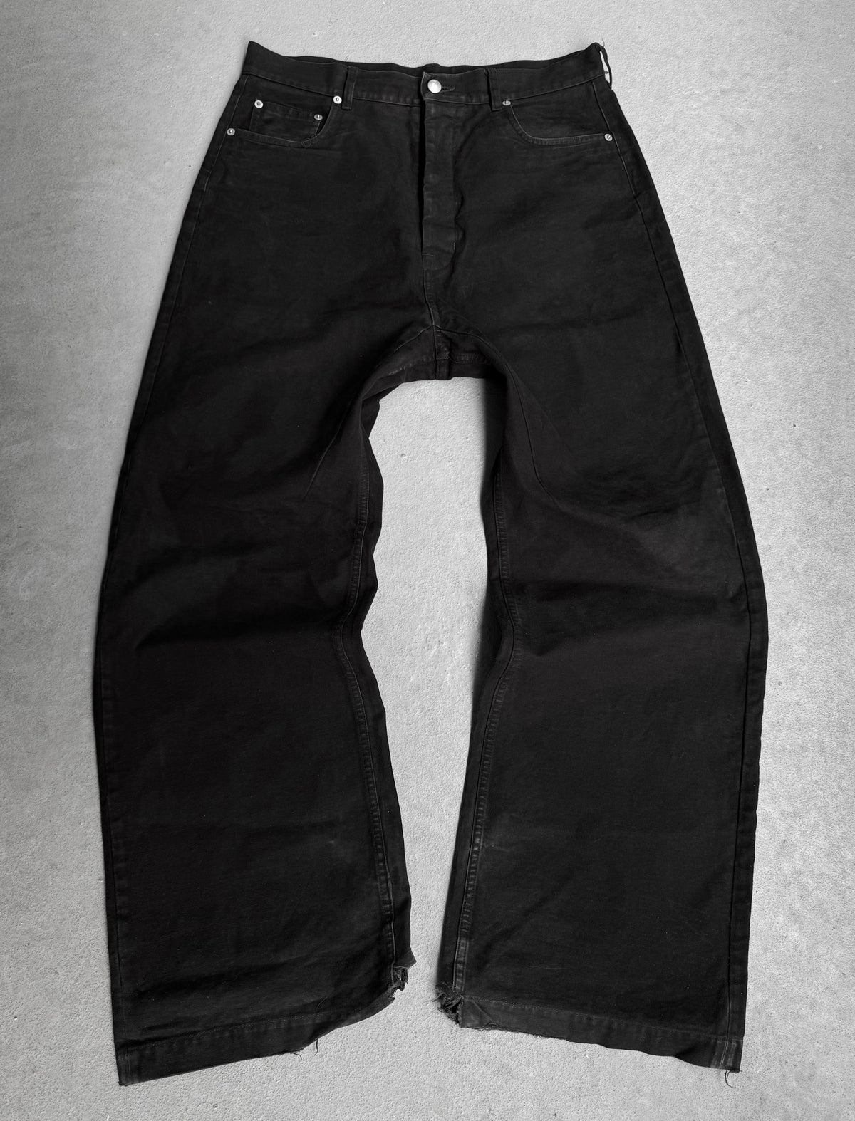 Rick Owens AW23 LUXOR Geth Cut Wide Leg Denim | Size 34 – DRIEW