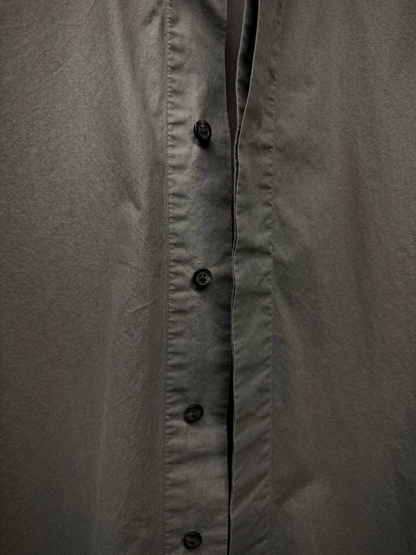 Rick Owens AW17 “GLITTER” DARK DUST Mandarin Button-up Short Sleeve Shirt detail | DRIEW GARMENTS