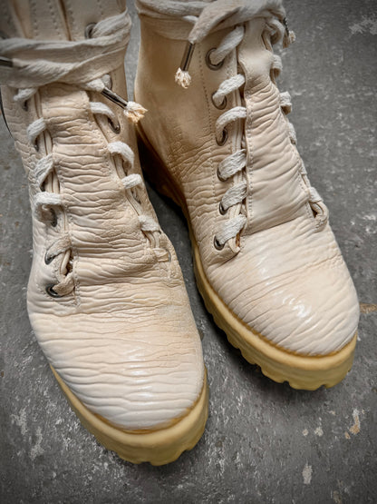 Carol Christian Poell 'AM/2684 CUBS-PTC/01' Object Dyed One-Piece Prosthetic Ankle Rubber Drip Work B detail | DRIEW GARMENTS