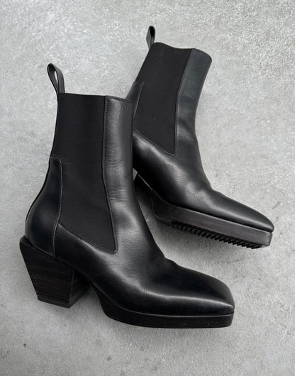 Rick Owens SS22 "FOGACHINE" Heeled Sliver Calf Leather Chelsea Boots detail | DRIEW GARMENTS