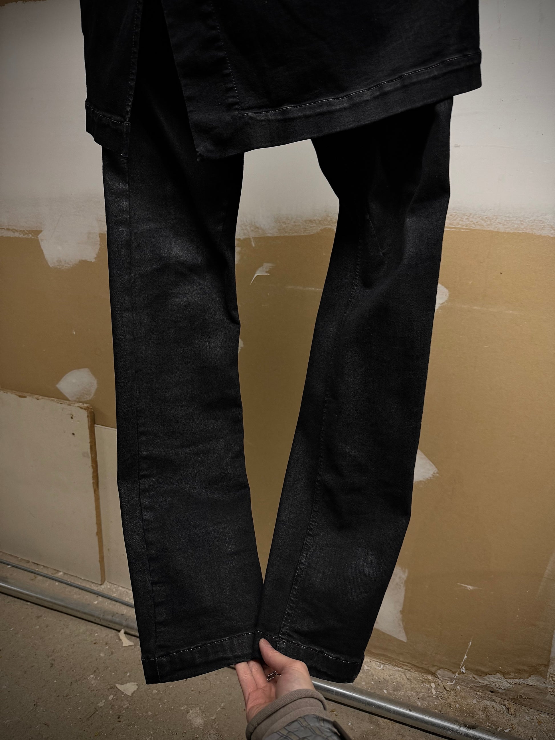 Rick Owens DRKSHDW AW16 "MASTODON" BLACK MATTE Gladiator Kilt Layer Denim detail | DRIEW GARMENTS