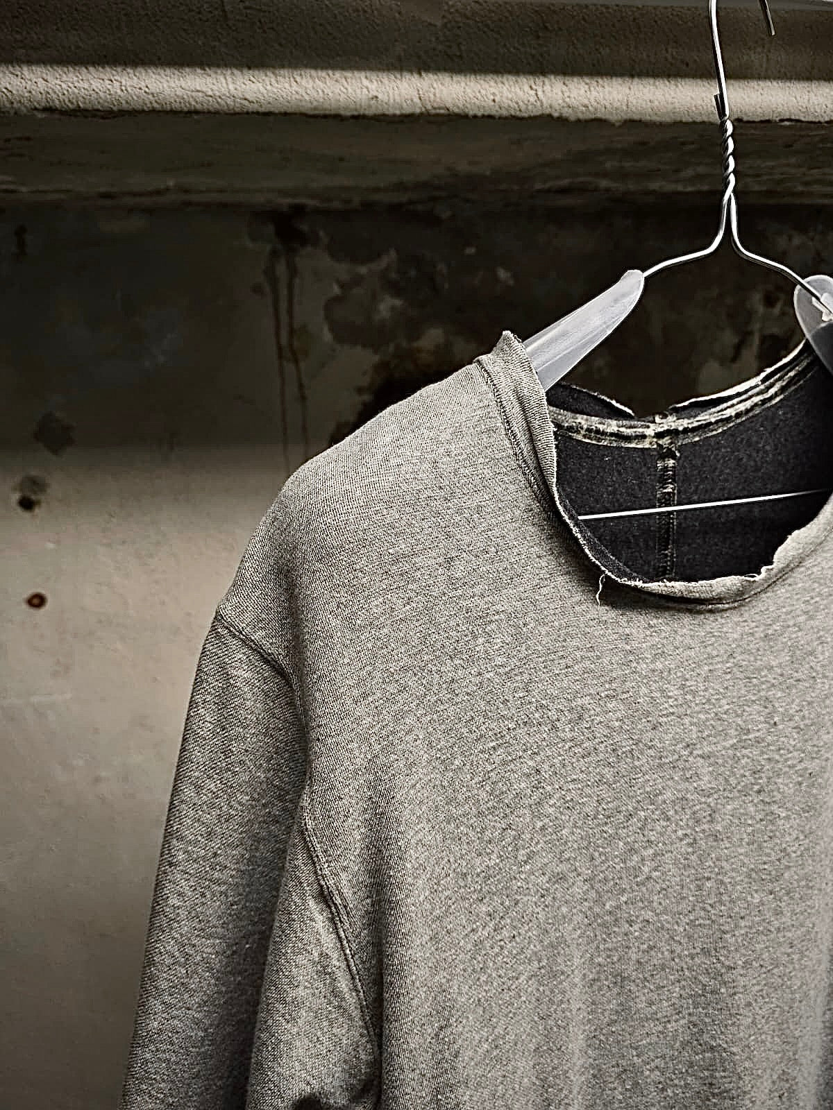 TaichiMurakami Taichi Murakami Coin Taped Seam Reversible U T-shirt detail | DRIEW GARMENTS