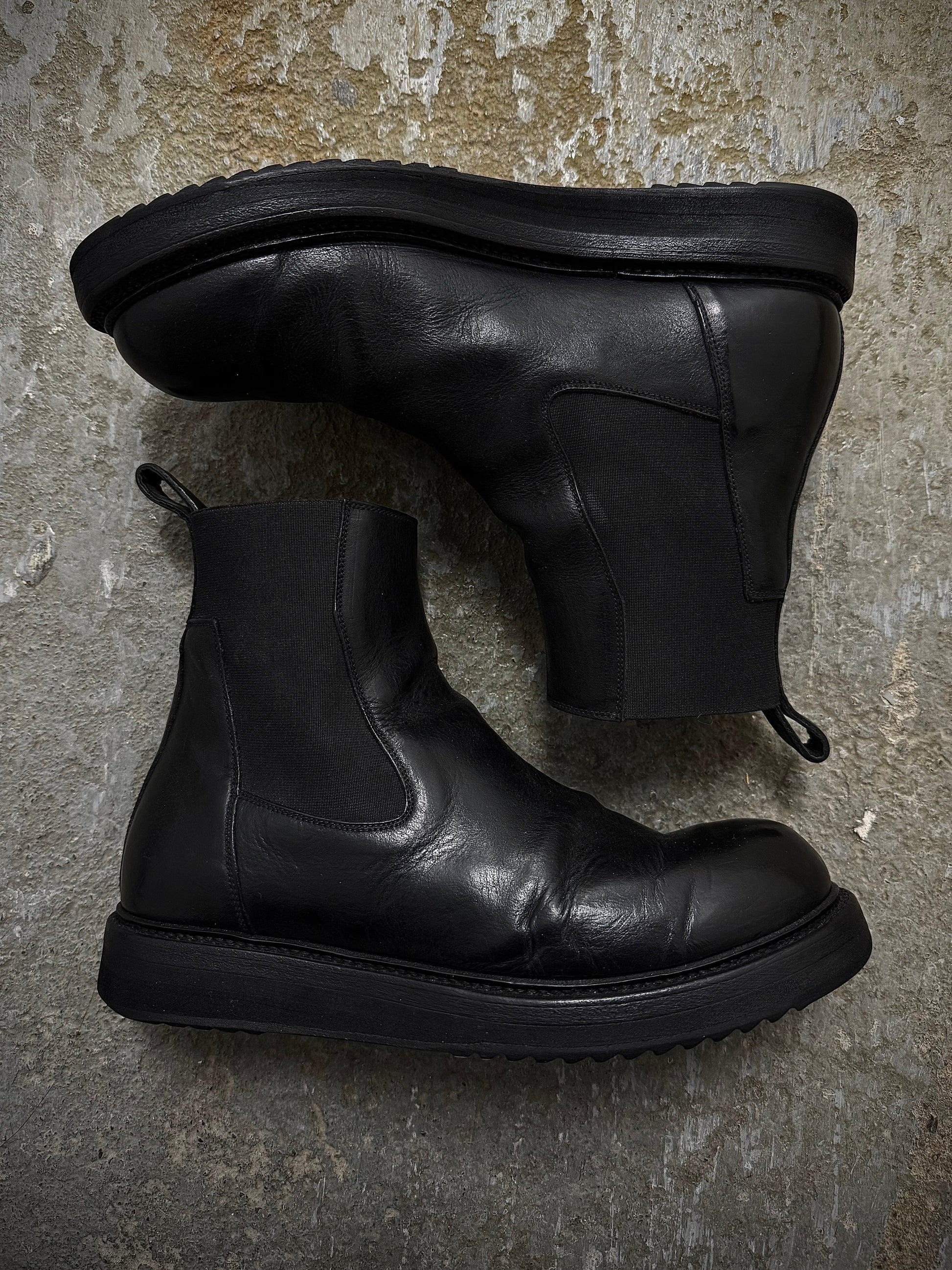 Rick Owens AW20 "PERFORMA" Calf Leather Elastic Creeper Chelsea Boots | Archive Fashion Toronto