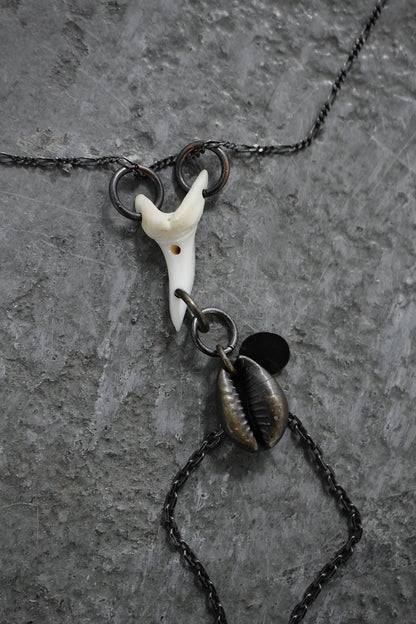 gunda Early 00s Shark Tooth .925 Silver Chain Necklace | Archive Fashion Toronto