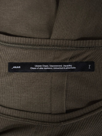 Julius_7 AW25 "EUROPA;" Olive High Twist Rib Knit Cotton Long-sleeves