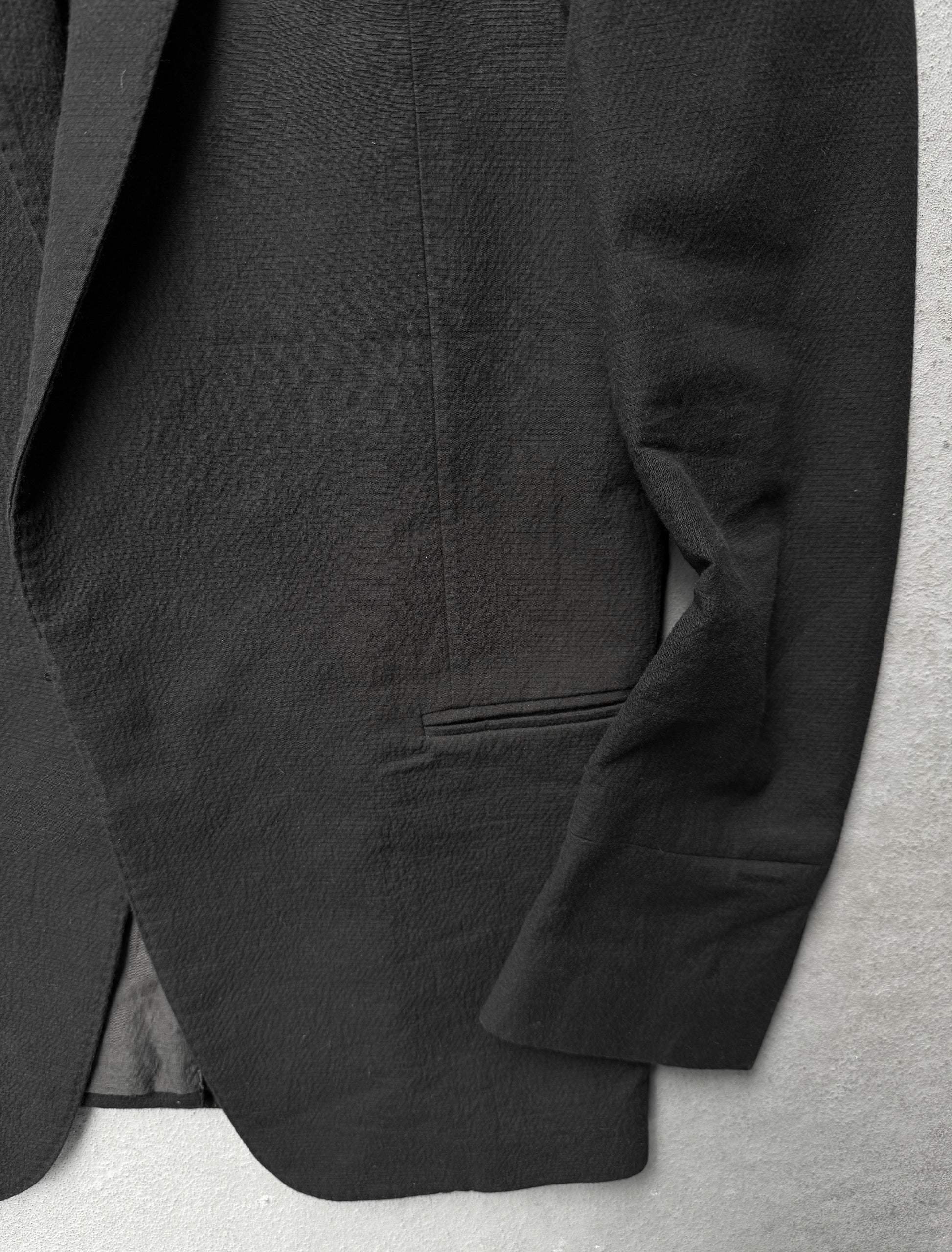 DEEPTI Collection °016-017 'J-042 RIP-99' Smoking Jacket detail | DRIEW GARMENTS