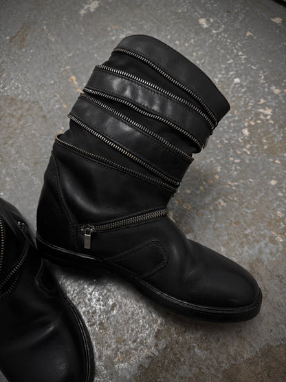 Raf Simons AW06-07 "Ashes & Heroes" Accordion Multi-Zip Leather Boots detail | DRIEW GARMENTS