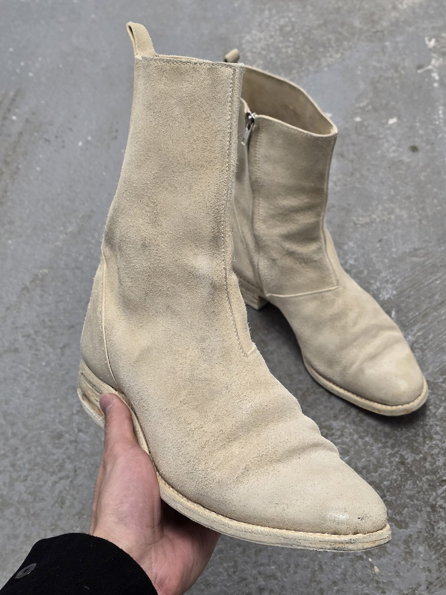 Carol Christian Poell AW05 "On Demand" Reverse Horse Leather Side Zip Boots detail | DRIEW GARMENTS