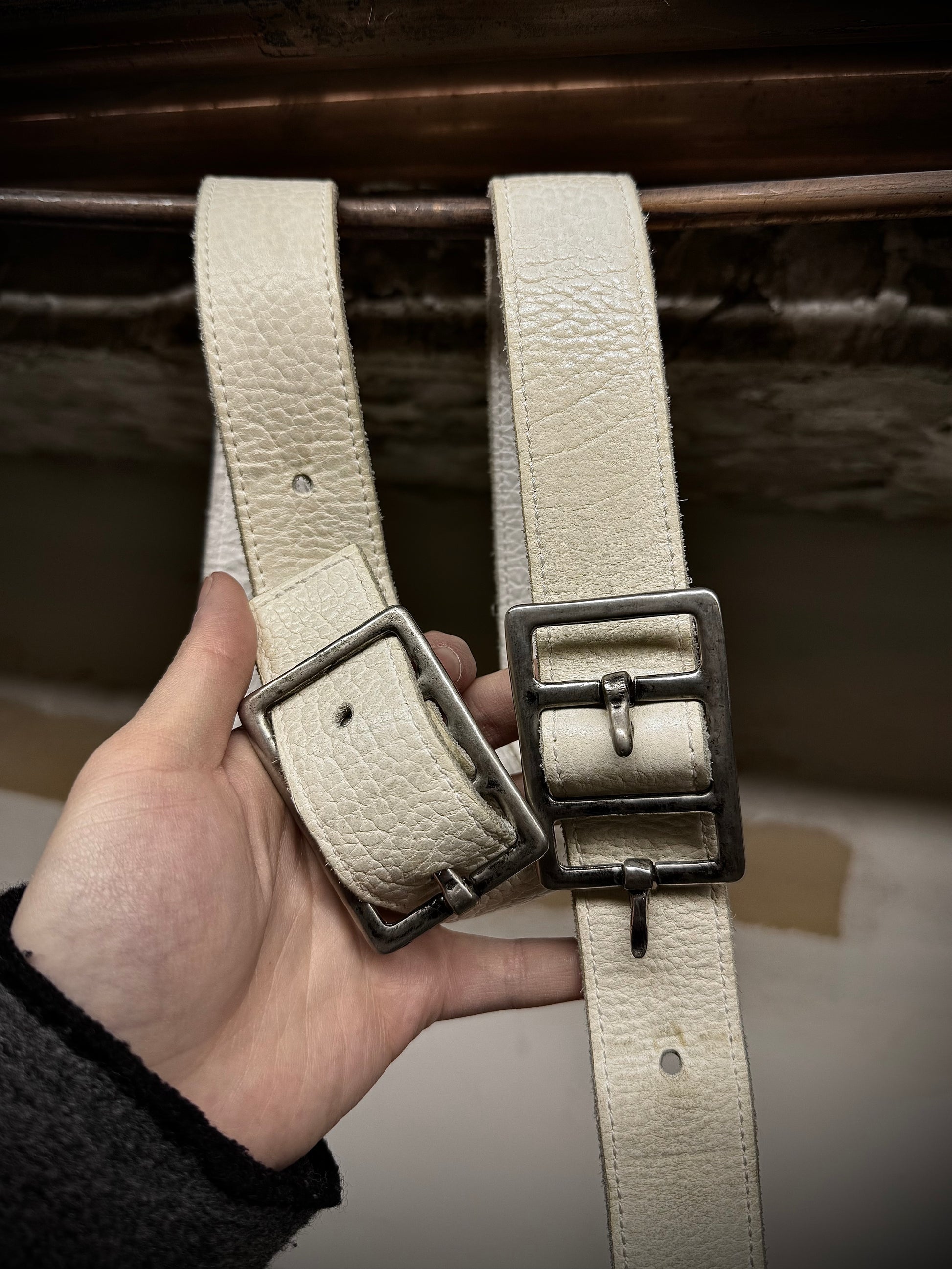 Carol Christian Poell Belt 'AM/2624-IN PABER-PTC/03' Bipolar Paper Dart Bison Leather Belt detail | DRIEW GARMENTS