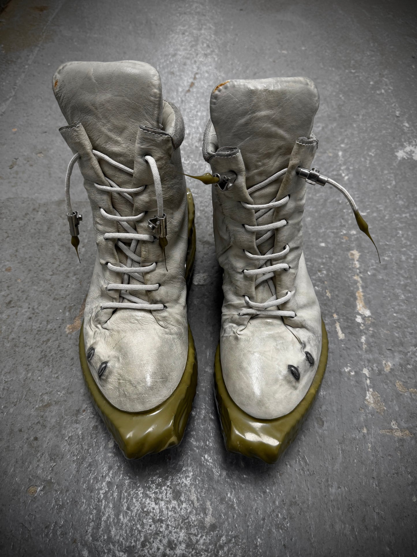 Carol Christian Poell 'AM/2694P ROOMS-PTC/33' U-Jack Prosthetic Kangaroo Leather Drip Sneakers detail | DRIEW GARMENTS